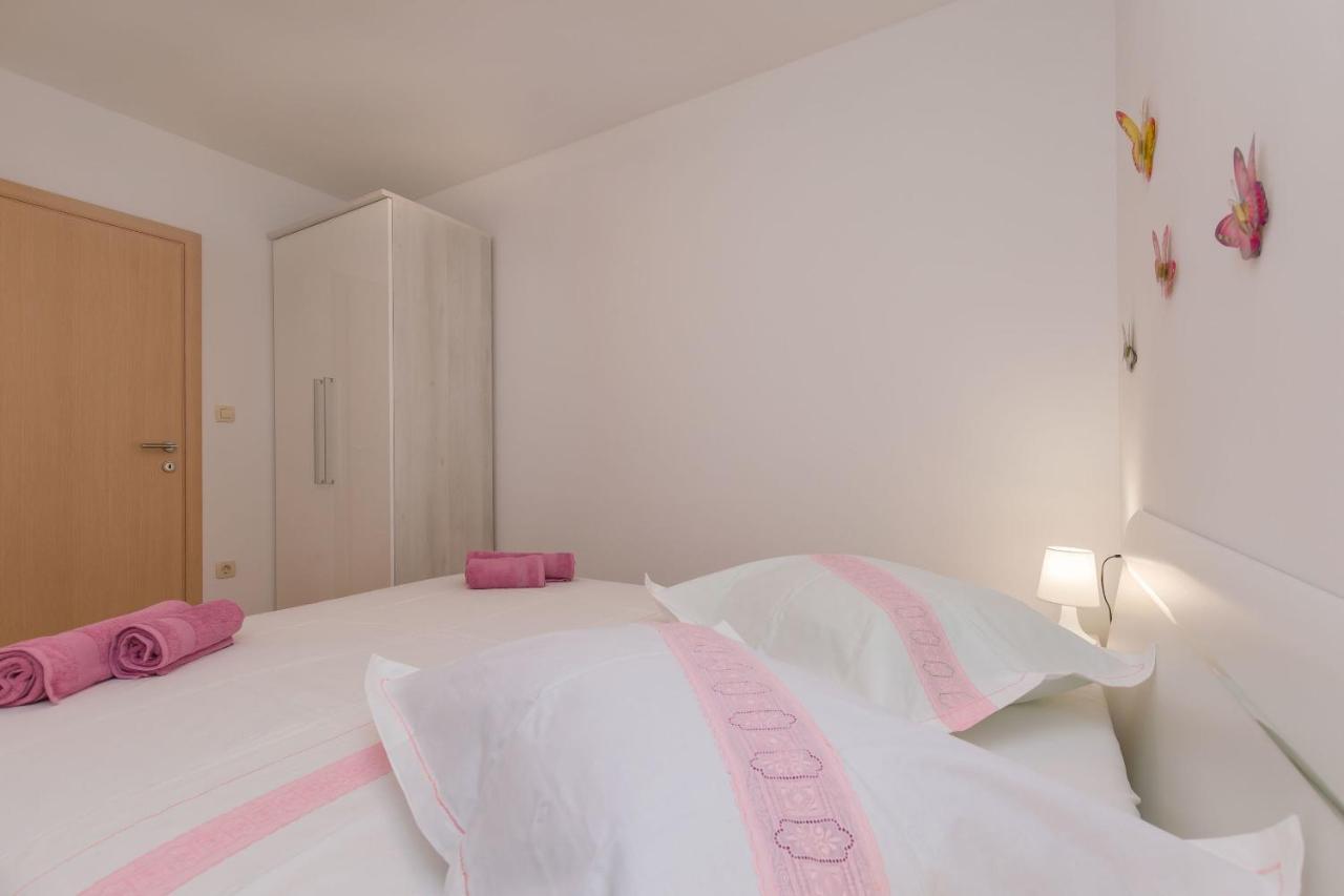 Apartment Ivano Dugi Rat Eksteriør billede