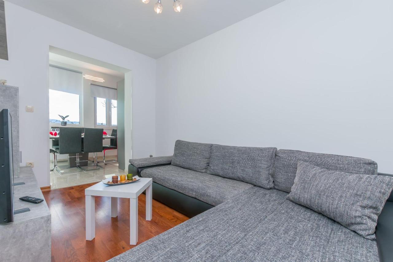 Apartment Ivano Dugi Rat Eksteriør billede